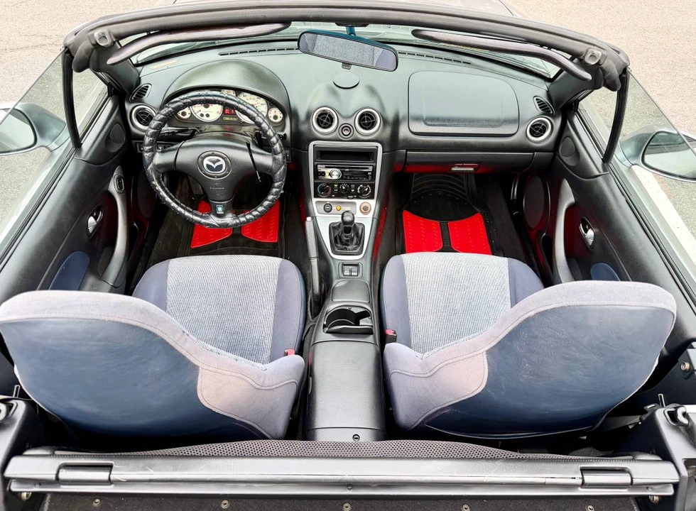 2003 Mazda NB MX-5 Miata - Image 18 of 23