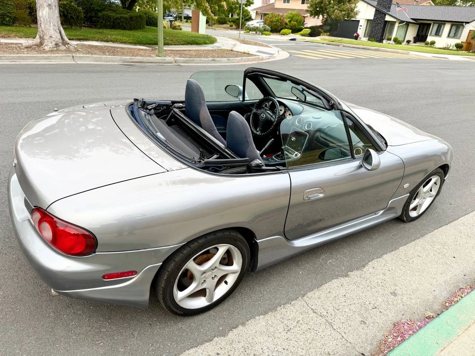 2003 Mazda MX-5 - Image 8 of 23