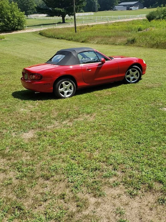 2003 Mazda NB MX-5 Miata - Image 2 of 10