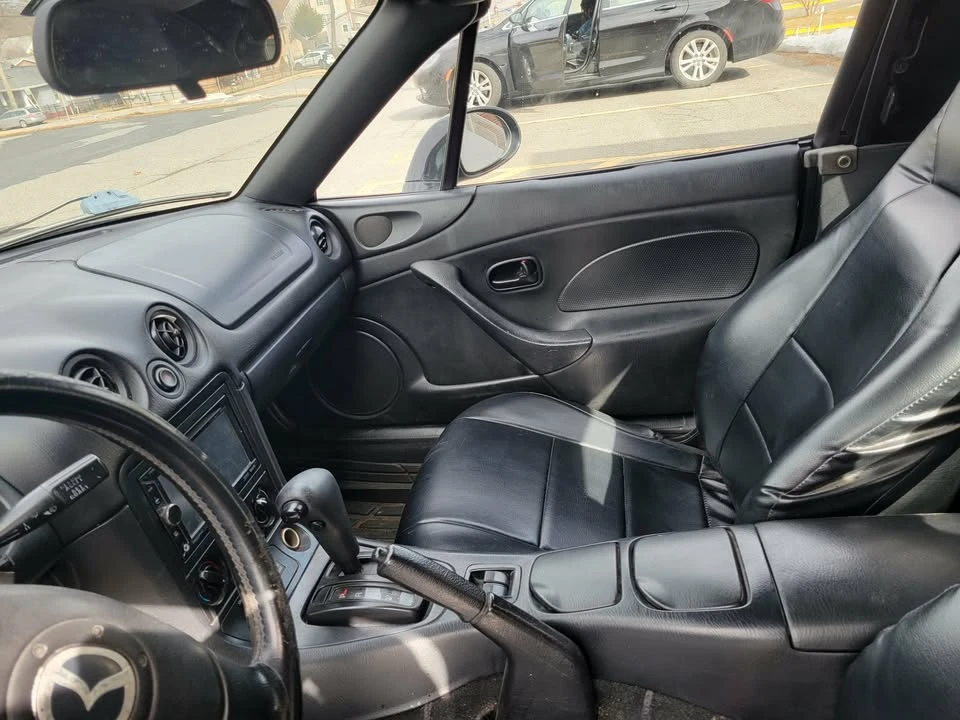 2003 Mazda NB MX-5 Miata - Image 2 of 10