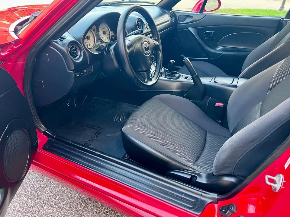 2003 Mazda NB MX-5 Miata - Image 9 of 17