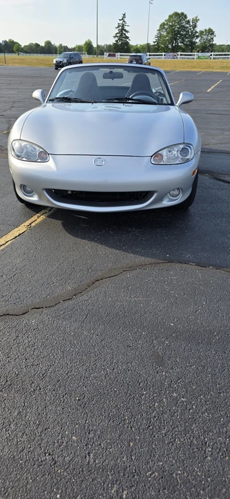 2003 Mazda NB MX-5 Miata - Image 10 of 12