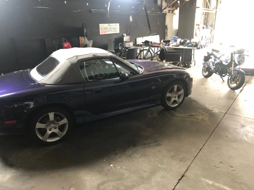 2003 Mazda NB MX-5 Miata - Image 6 of 8
