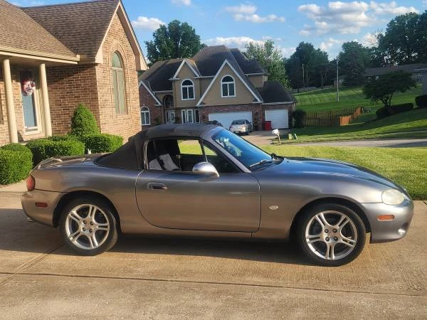 2003 Mazda NB MX-5 Miata - Image 4 of 17