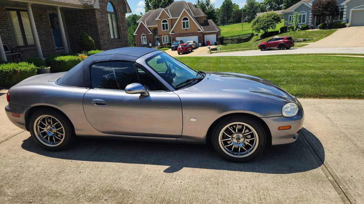 2003 Mazda NB MX-5 Miata - Image 4 of 24