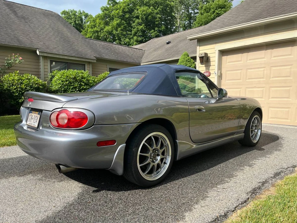 2003 Mazda NB MX-5 Miata - Image 10 of 17