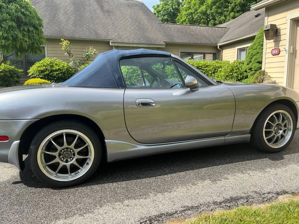2003 Mazda NB MX-5 Miata - Image 11 of 17