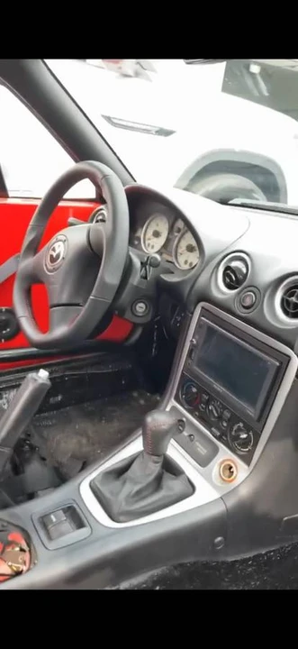 2003 Mazda NB MX-5 Miata - Image 12 of 14