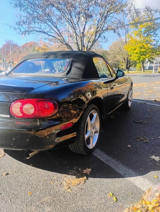 2003 Mazda NB MX-5 Miata - Image 4 of 8