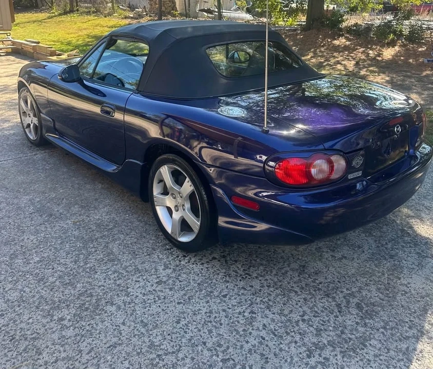 2003 Mazda NB MX-5 Miata - Image 4 of 10
