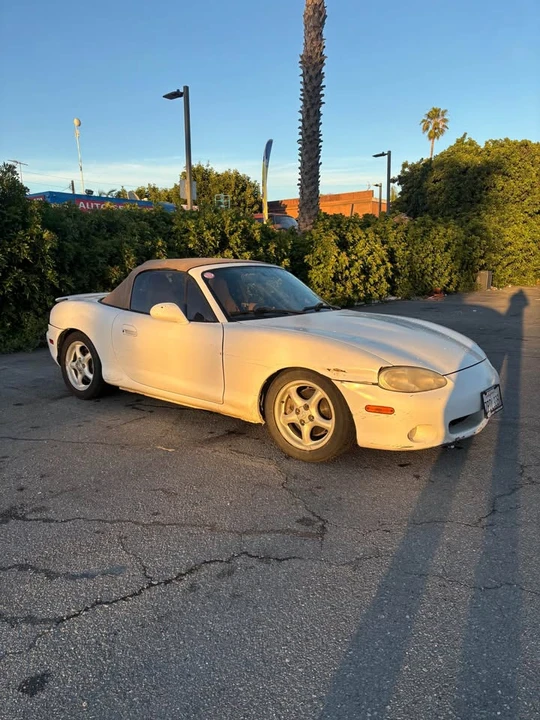 2003 Mazda NB MX-5 Miata - Image 2 of 8
