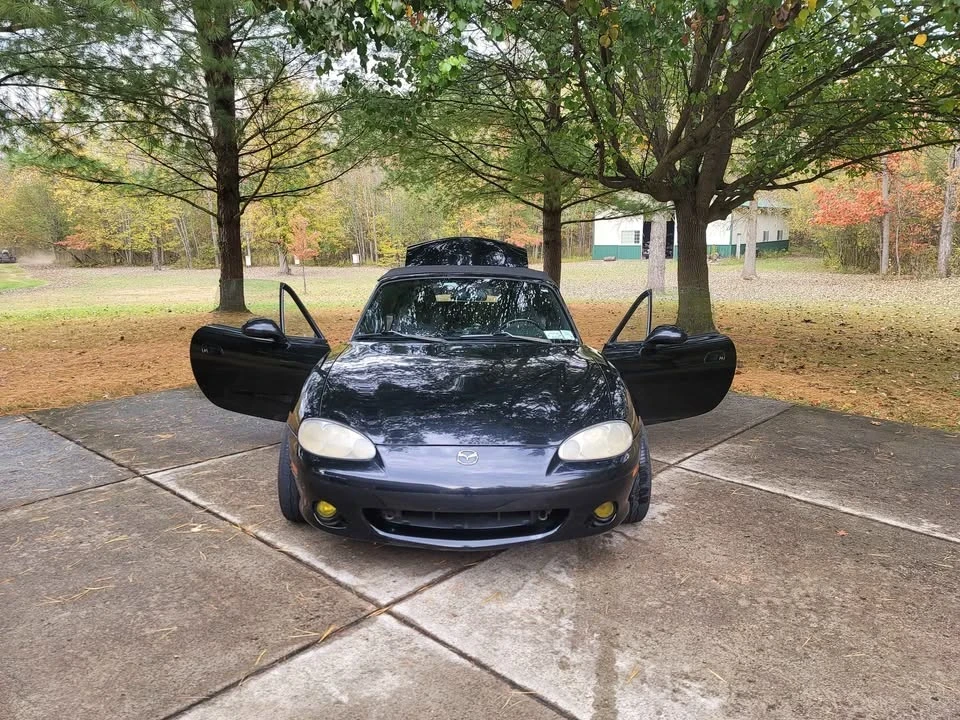 2003 Mazda NB MX-5 Miata - Image 2 of 10