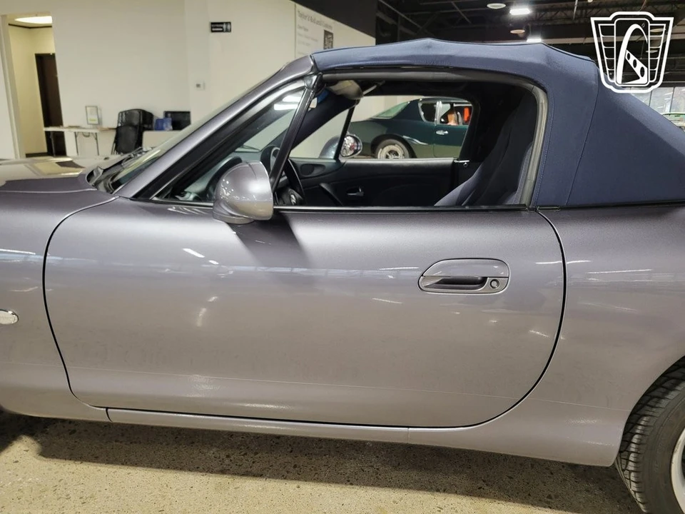 2003 Mazda NB MX-5 Miata - Image 10 of 12