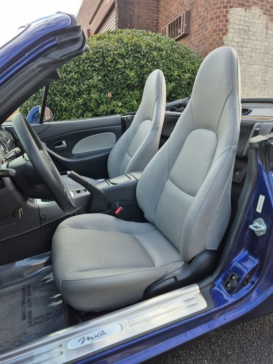 2003 Mazda NB MX-5 Miata - Image 8 of 21