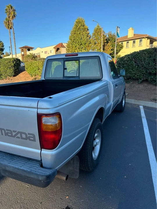 2003 Mazda B Series 5th Gen - Image 9 of 12