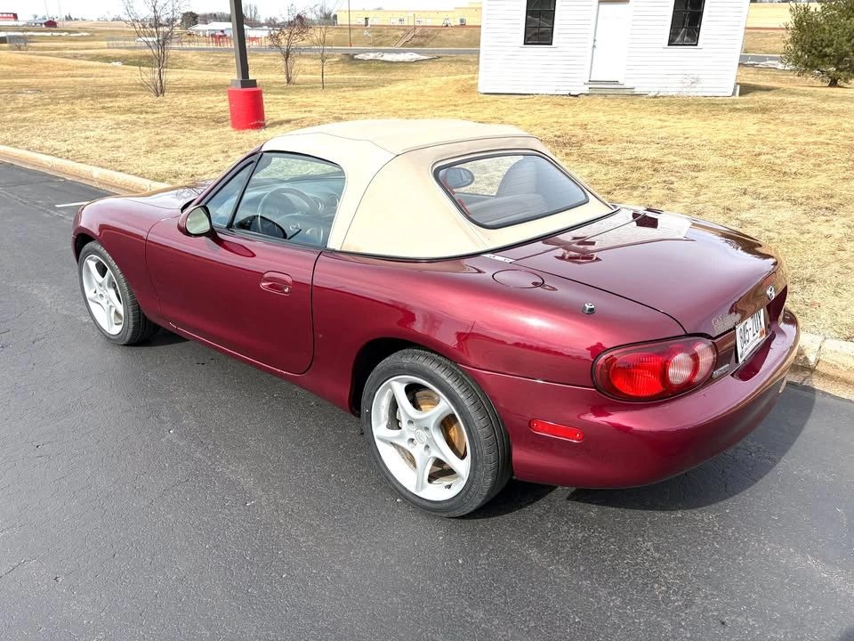 2003 Mazda NB MX-5 Miata - Image 3 of 19