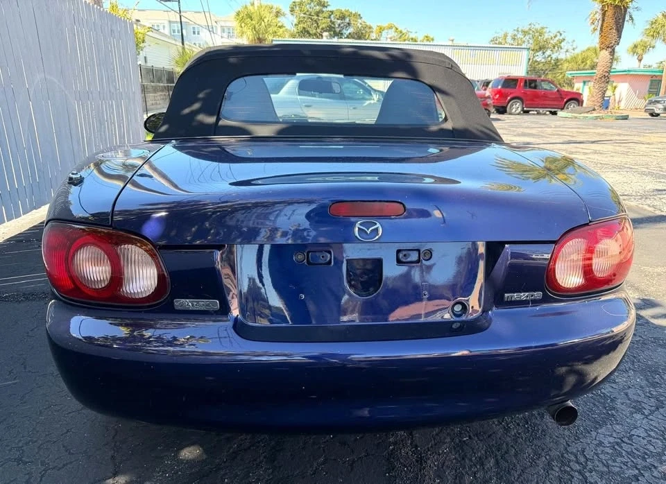 2003 Mazda NB MX-5 Miata - Image 9 of 18