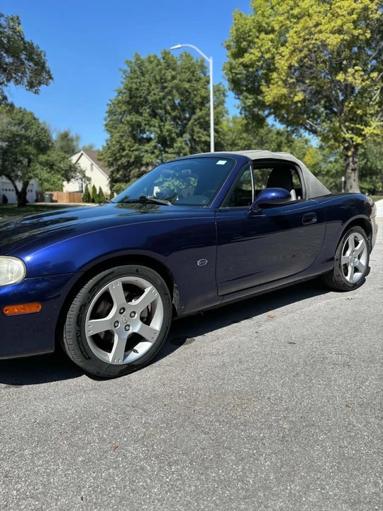 2003 Mazda NB MX-5 Miata - Image 7 of 10