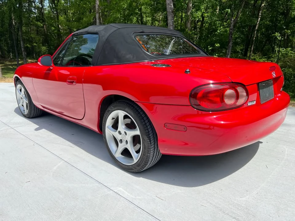 2003 Mazda NB MX-5 Miata - Image 2 of 10
