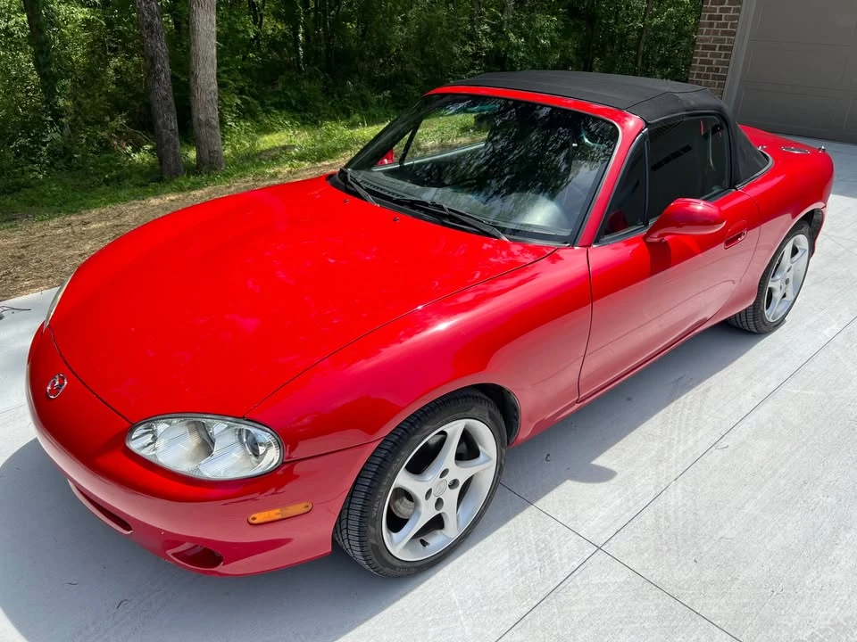 2003 Mazda NB MX-5 Miata - Image 4 of 10