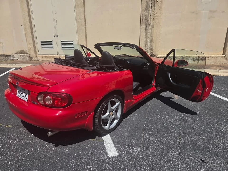 2003 Mazda NB MX-5 Miata - Image 5 of 16