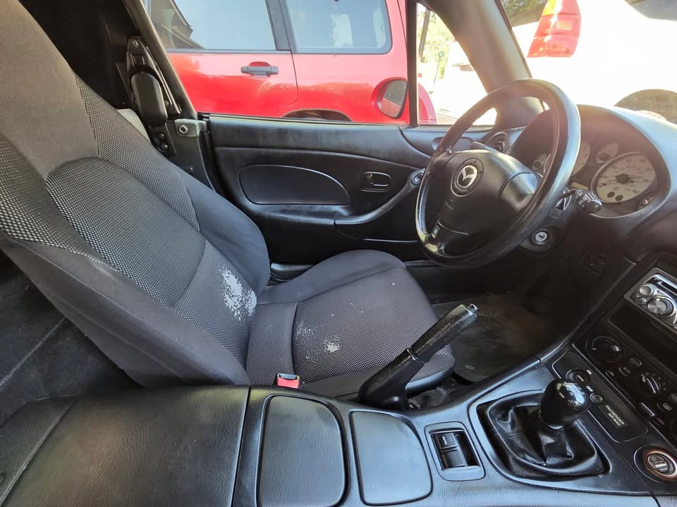 2003 Mazda NB MX-5 Miata - Image 12 of 16