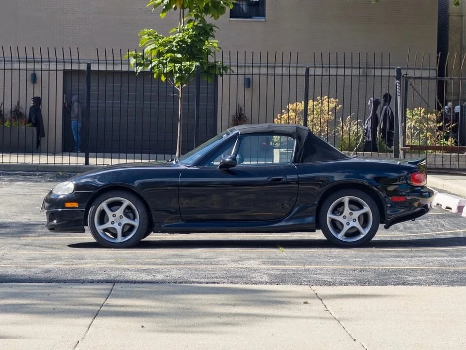 2003 Mazda NB MX-5 Miata - Image 5 of 18