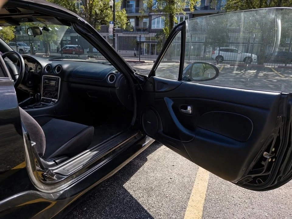 2003 Mazda NB MX-5 Miata - Image 11 of 18
