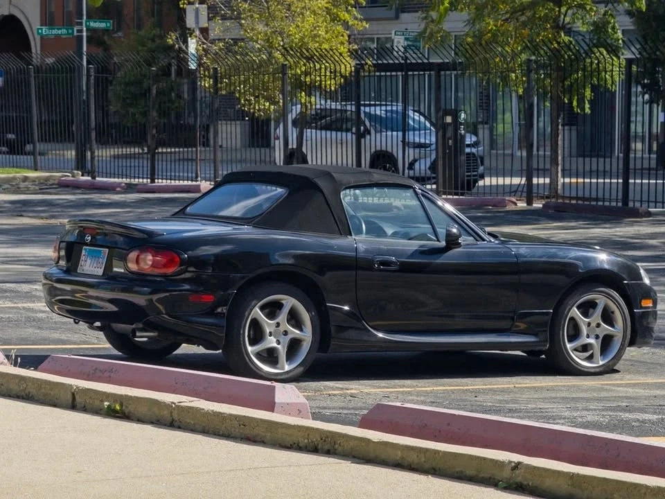 2003 Mazda NB MX-5 Miata - Image 3 of 18