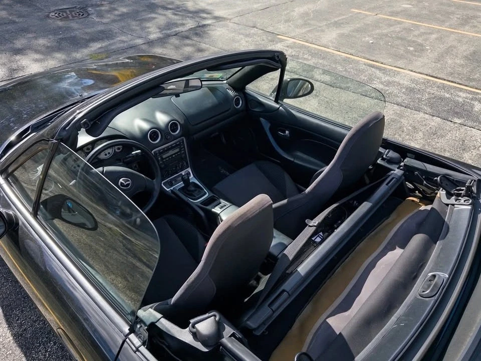 2003 Mazda NB MX-5 Miata - Image 15 of 18
