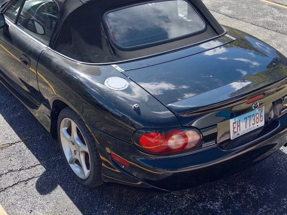 2003 Mazda NB MX-5 Miata - Image 8 of 18
