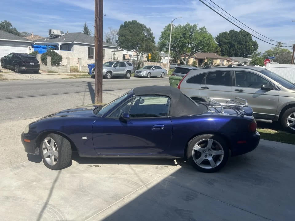 2003 Mazda NB MX-5 Miata - Image 5 of 15