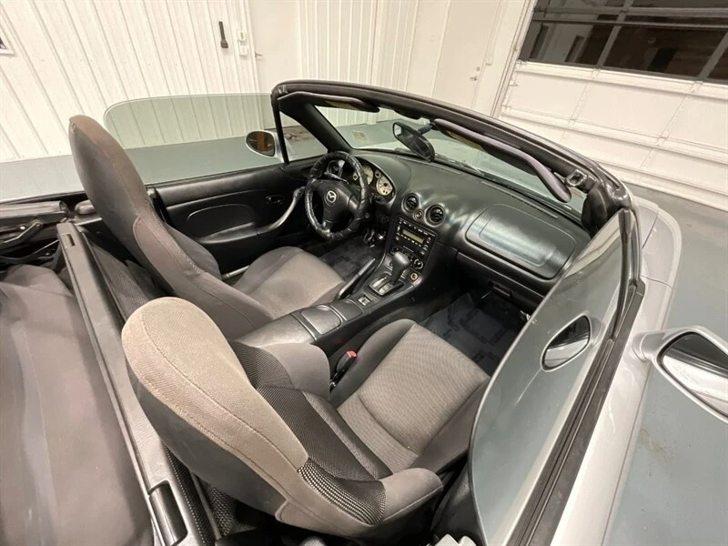 2003 Mazda NB MX-5 Miata - Image 13 of 20