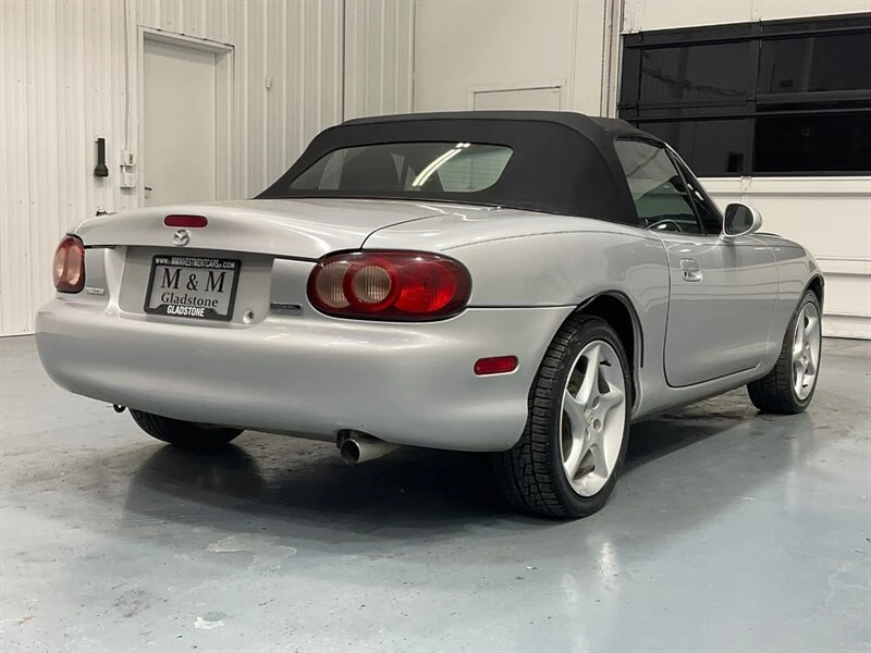 2003 Mazda NB MX-5 Miata - Image 8 of 20