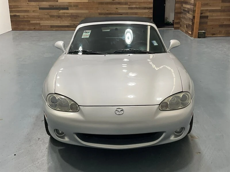 2003 Mazda NB MX-5 Miata - Image 5 of 20