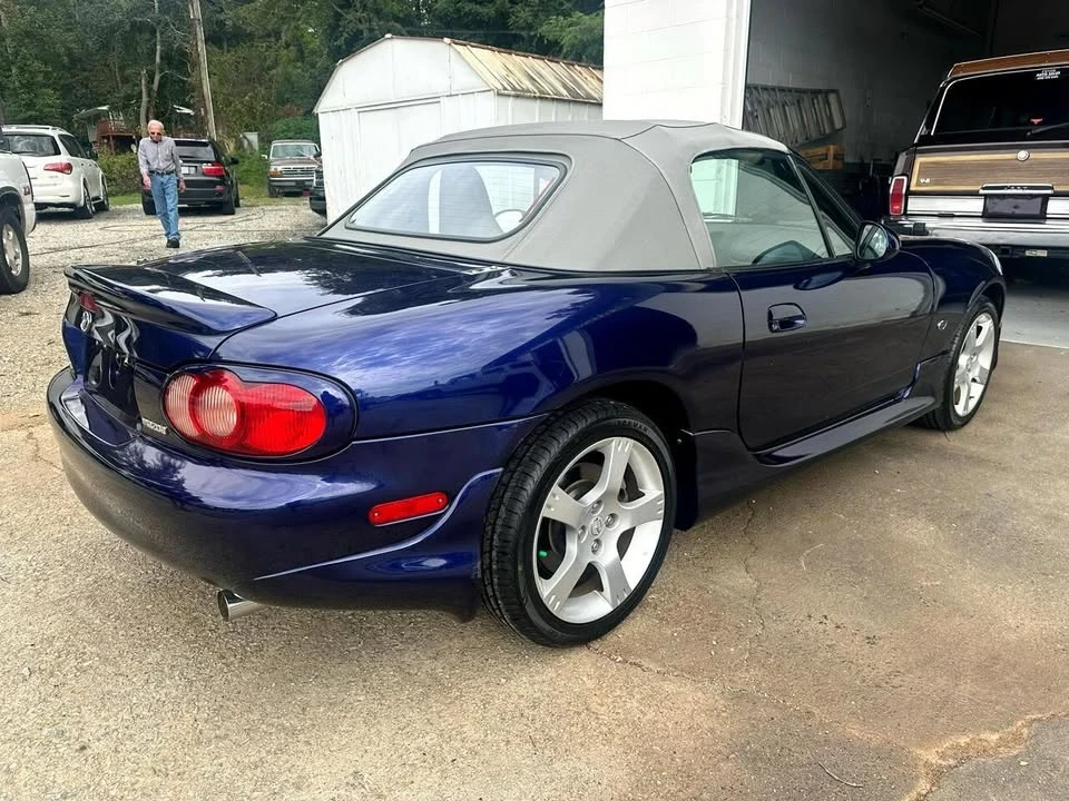 2003 Mazda NB MX-5 Miata - Image 7 of 19