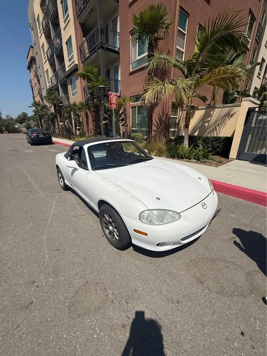 2003 Mazda NB MX-5 Miata - Image 4 of 5