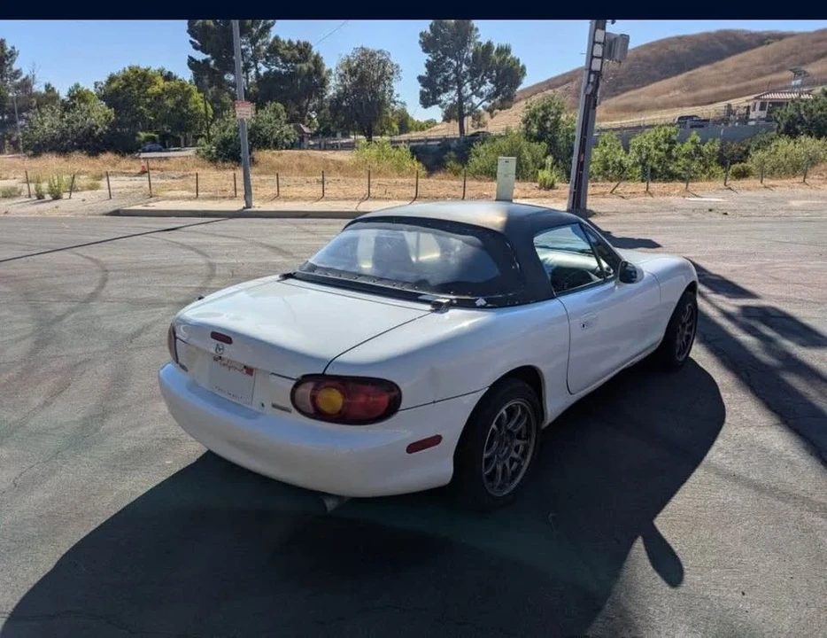 2003 Mazda NB MX-5 Miata - Image 2 of 5