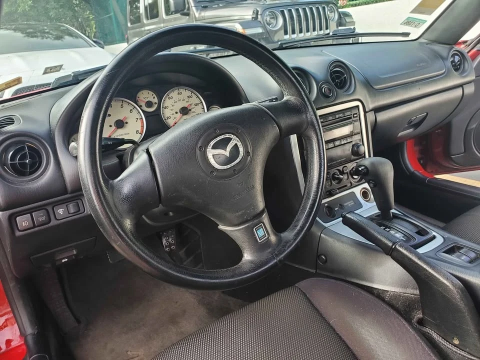 2003 Mazda NB MX-5 Miata - Image 9 of 13
