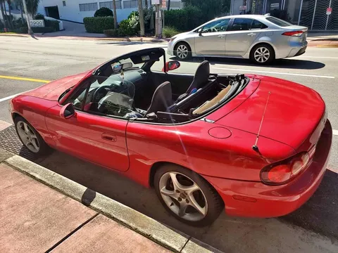 2003 Mazda MX-5 Miata