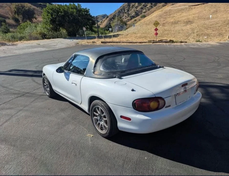 2003 Mazda NB MX-5 Miata - Image 3 of 5