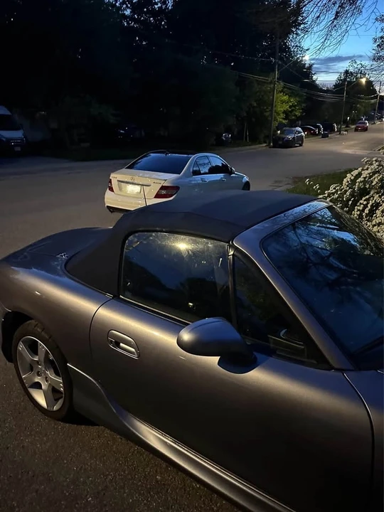 2003 Mazda NB MX-5 Miata - Image 2 of 3