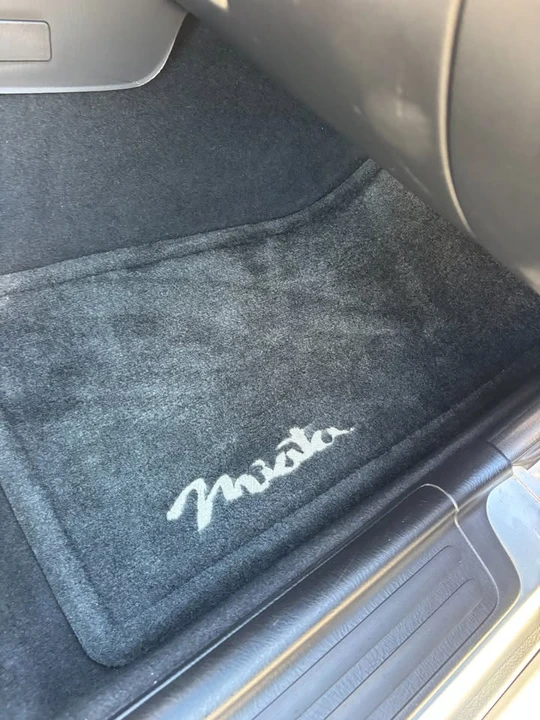 2003 Mazda NB MX-5 Miata - Image 15 of 17
