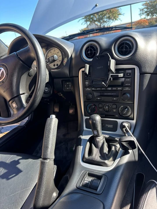 2003 Mazda NB MX-5 Miata - Image 8 of 17