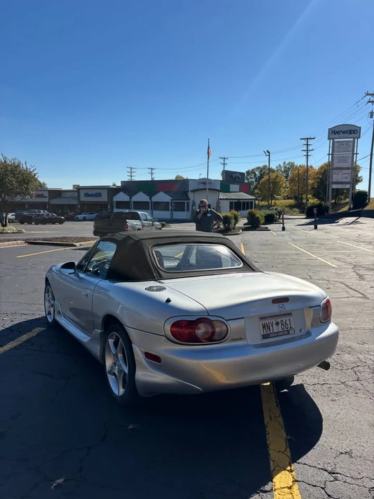 2003 Mazda NB MX-5 Miata - Image 3 of 17