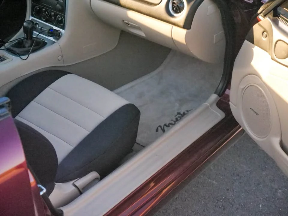2003 Mazda NB MX-5 Miata - Image 11 of 20