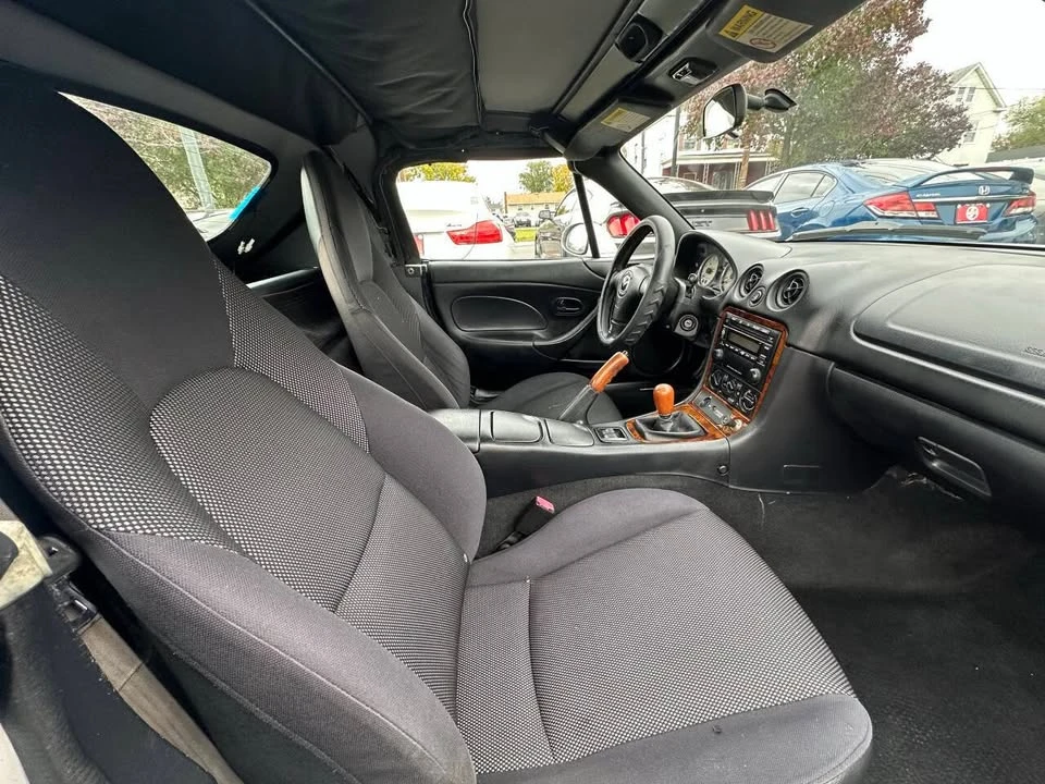 2003 Mazda NB MX-5 Miata - Image 17 of 19