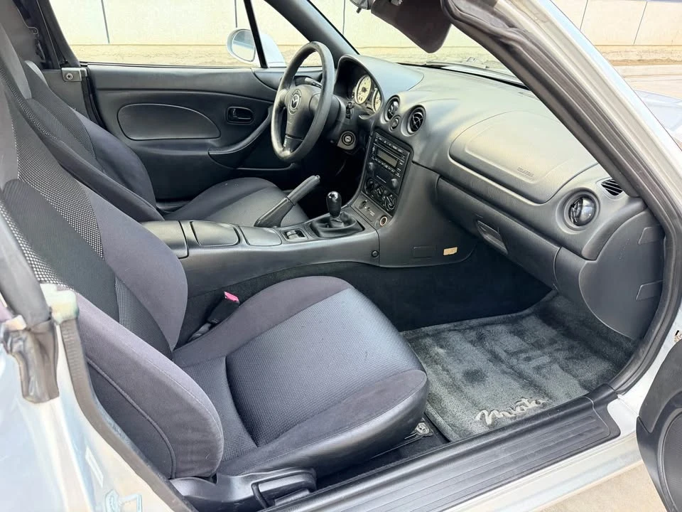 2003 Mazda NB MX-5 Miata - Image 5 of 5