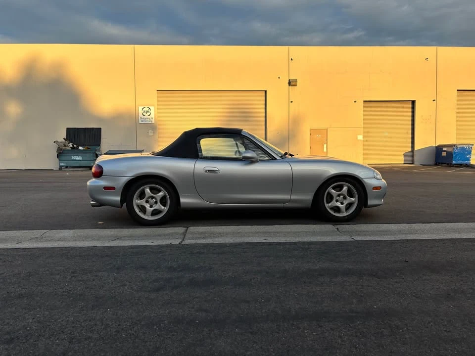 2003 Mazda NB MX-5 Miata - Image 2 of 14