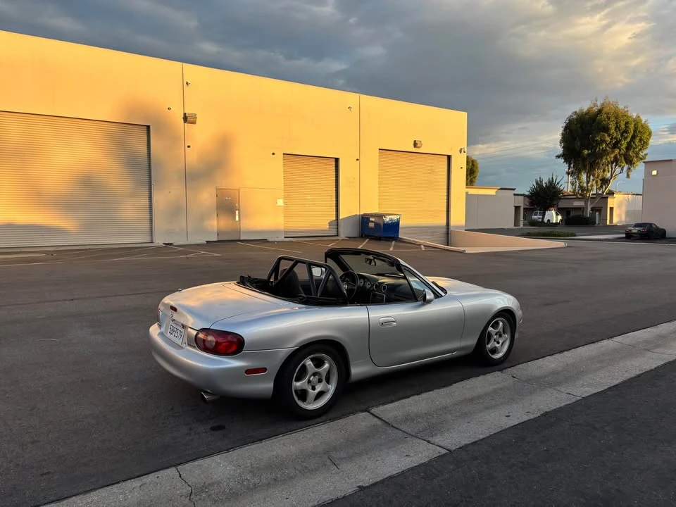 2003 Mazda NB MX-5 Miata - Image 5 of 14